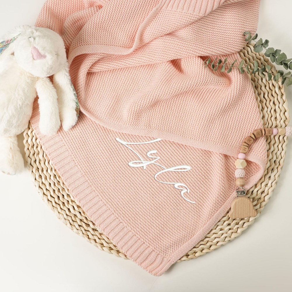 Custom Name Embroidered Knitte - огляд і ціна Baby Nursery Keepsake