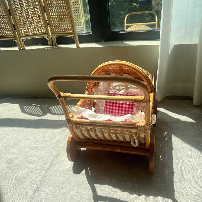 Woven Rattan Baby Stroller Vin - огляд і ціна Baby Nursery Vintage Decor
