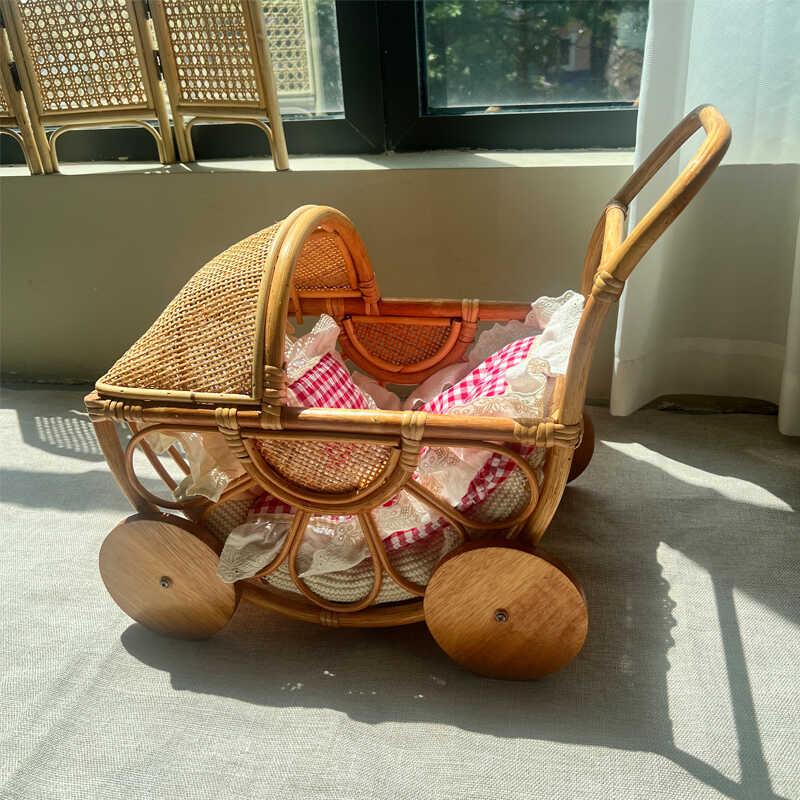 Woven Rattan Baby Stroller Vin - огляд і ціна Baby Nursery Vintage Decor